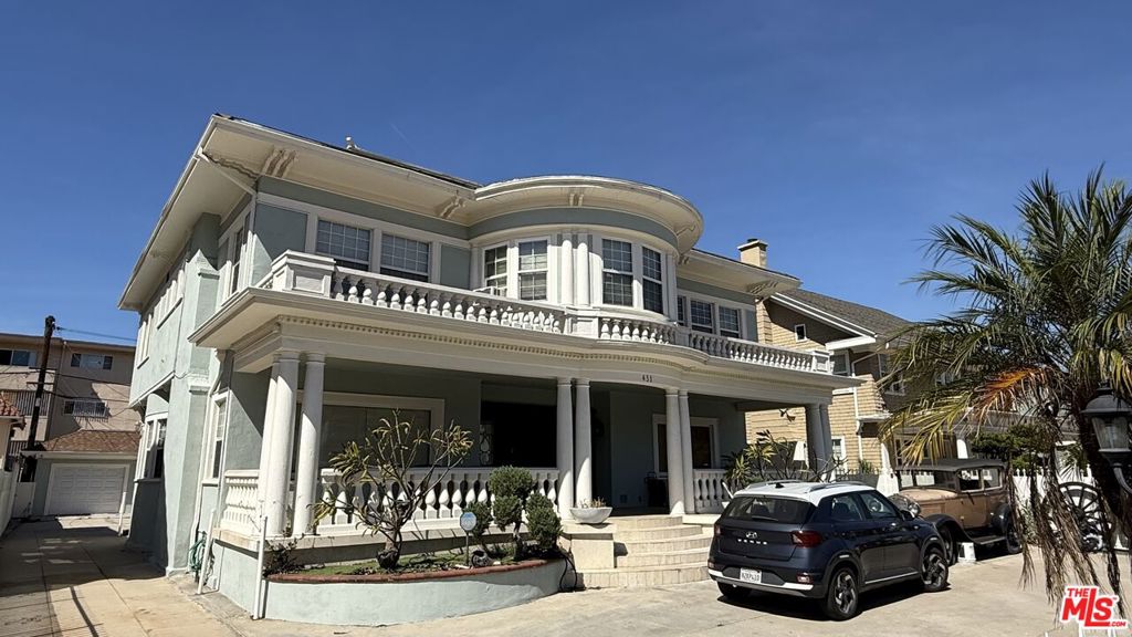 451 Serrano Avenue