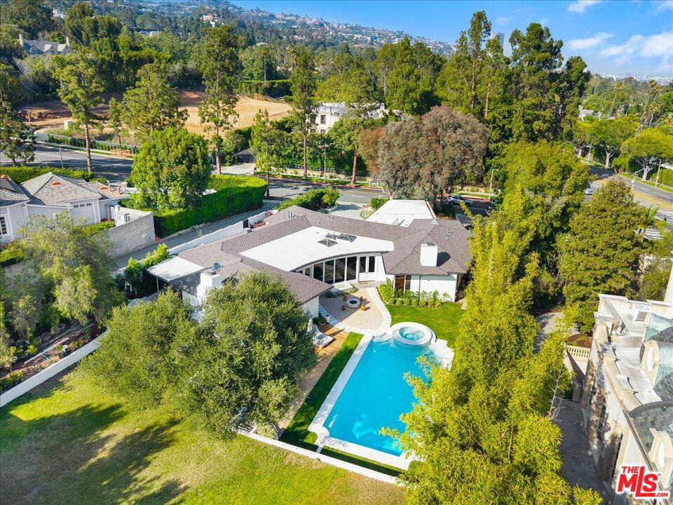 909 Alpine Drive