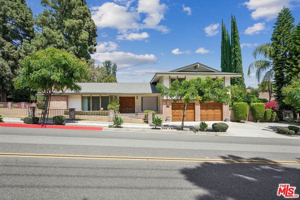 700 Highland Avenue