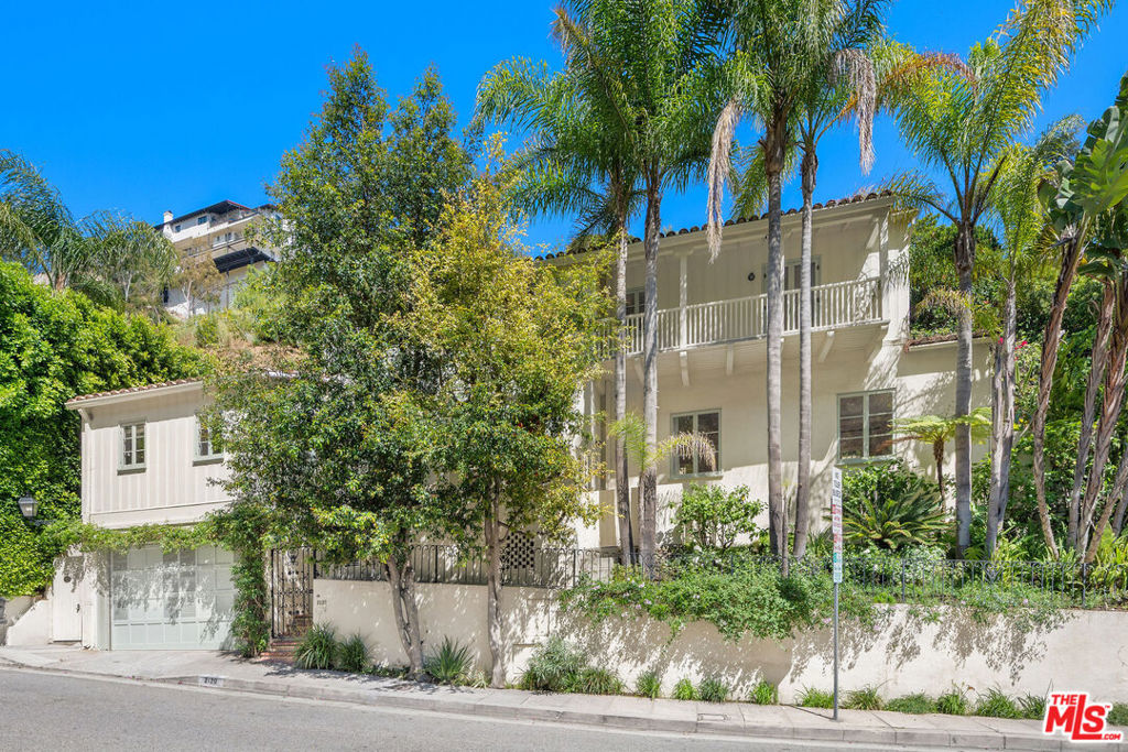 2120 Outpost Drive