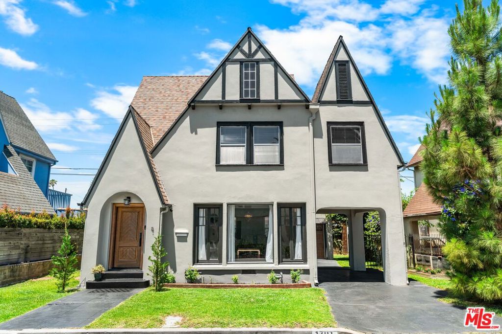1701 La Fayette Road