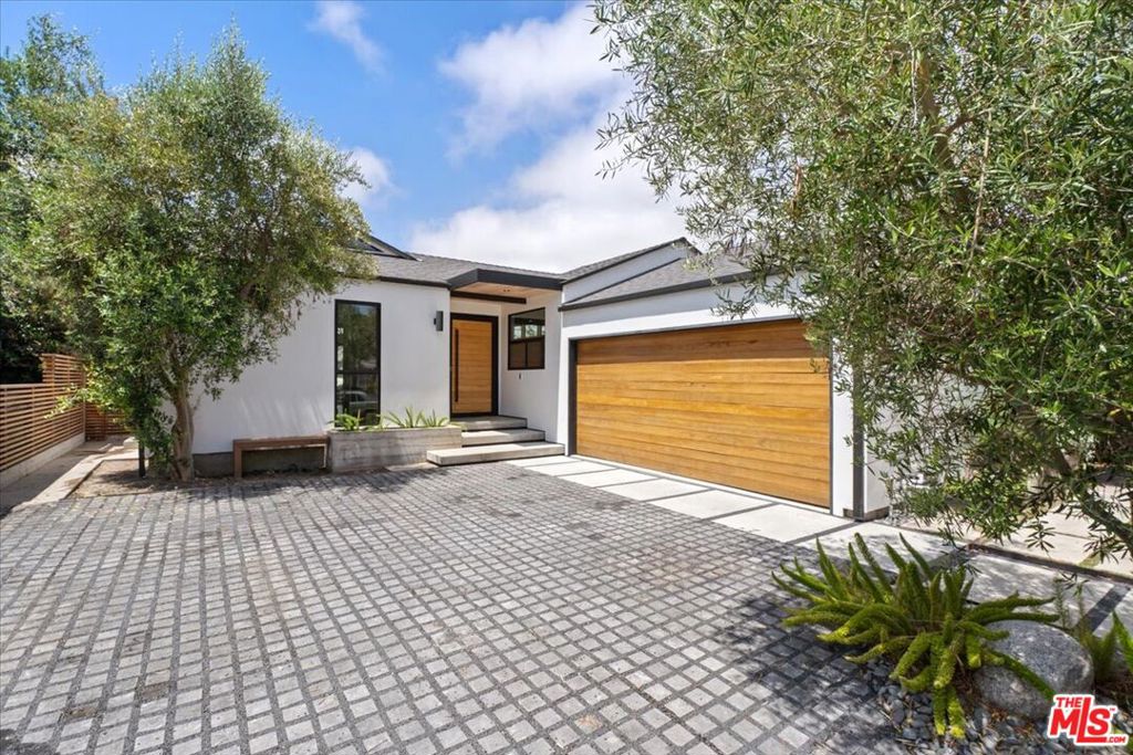 5349 Selmaraine Drive