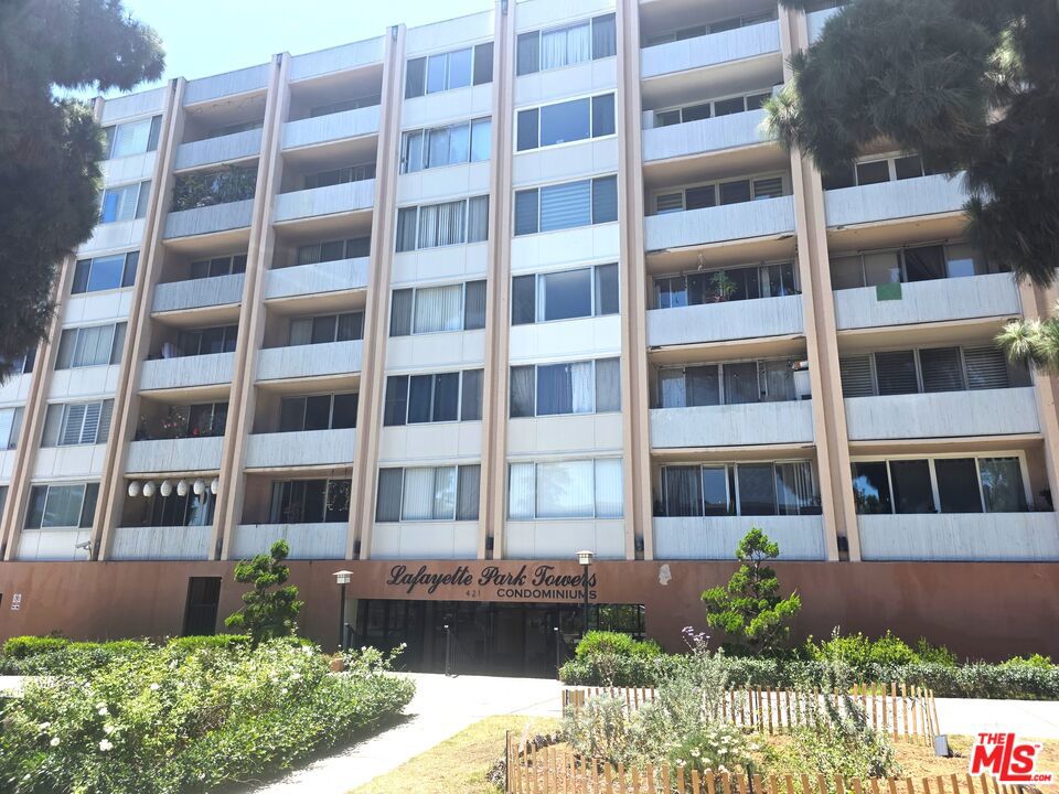 421 La Fayette Park Place
