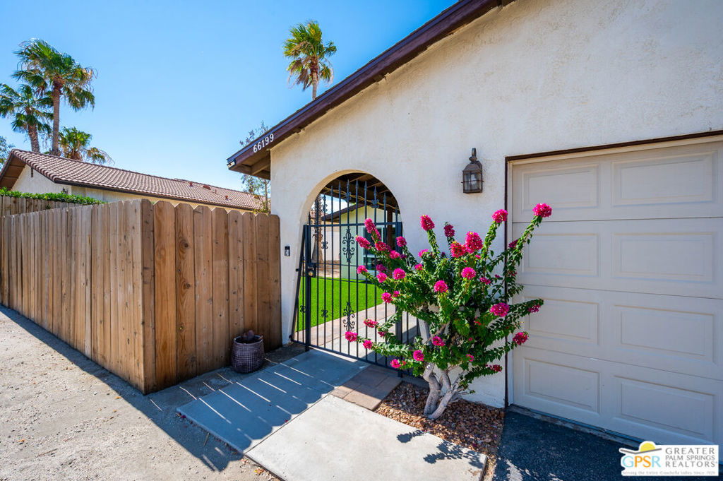 66199 Avenida Ladera