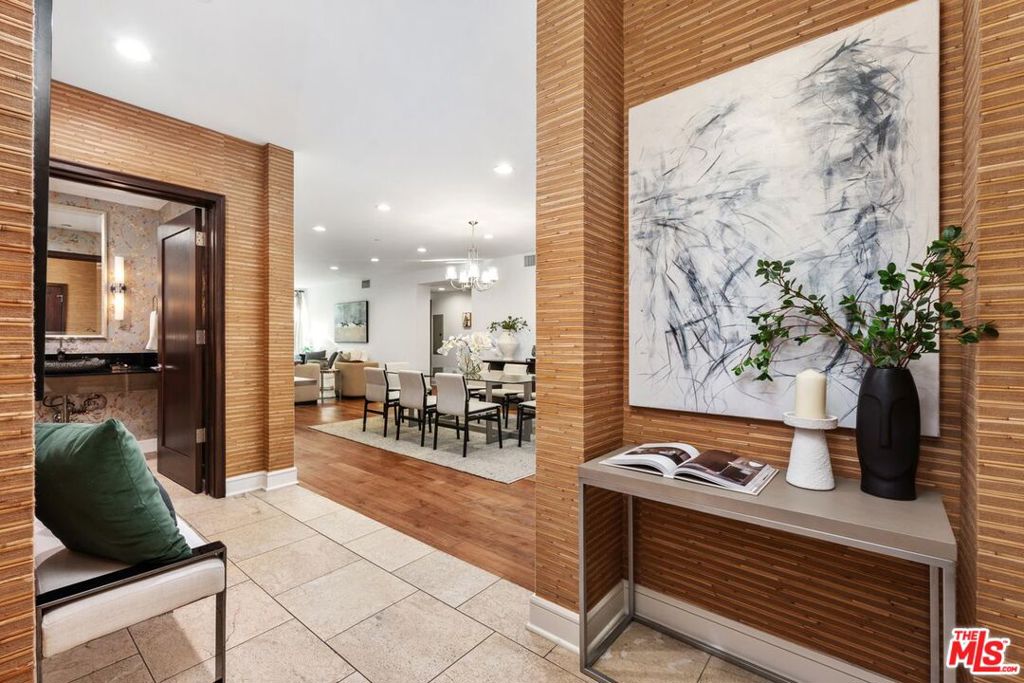 447 Doheny Drive