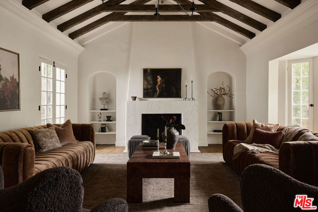 1654 Beverly Drive