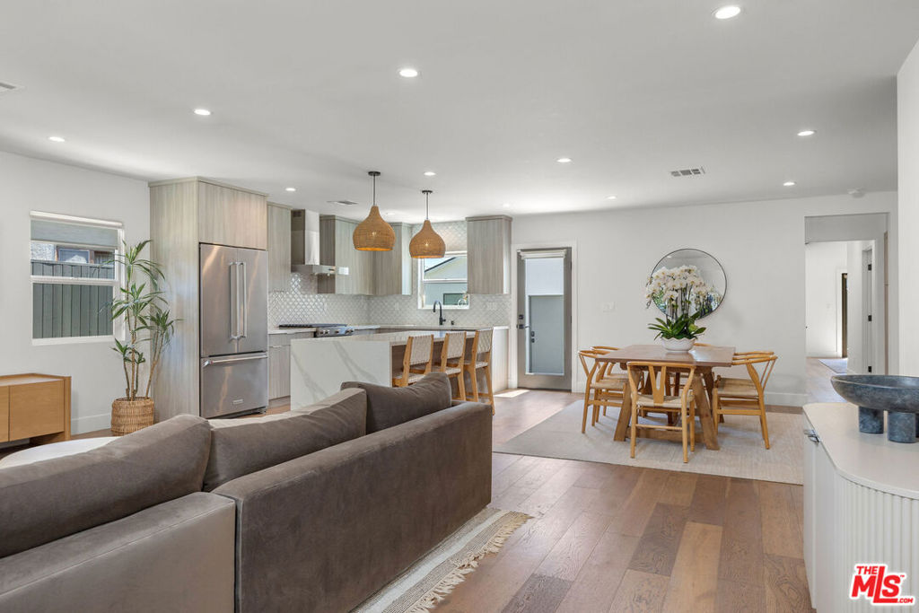 3925 Alla Road