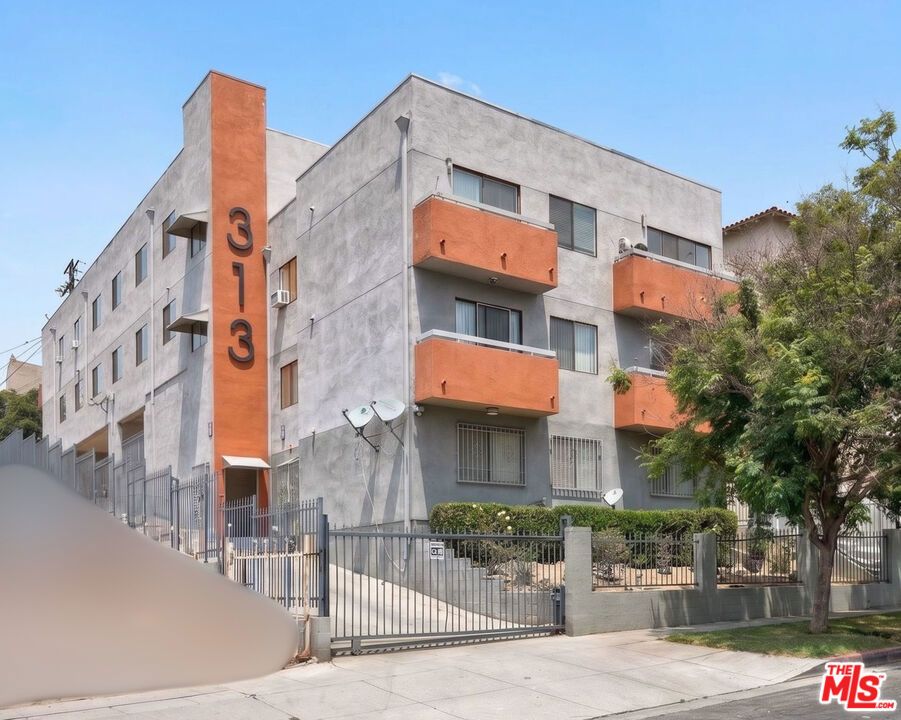 313 Alexandria Avenue