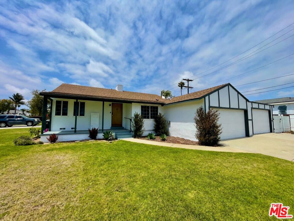 6031 Will Rogers Street