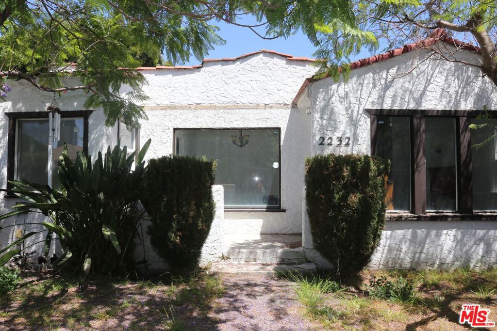 2232 Ridgeley Drive