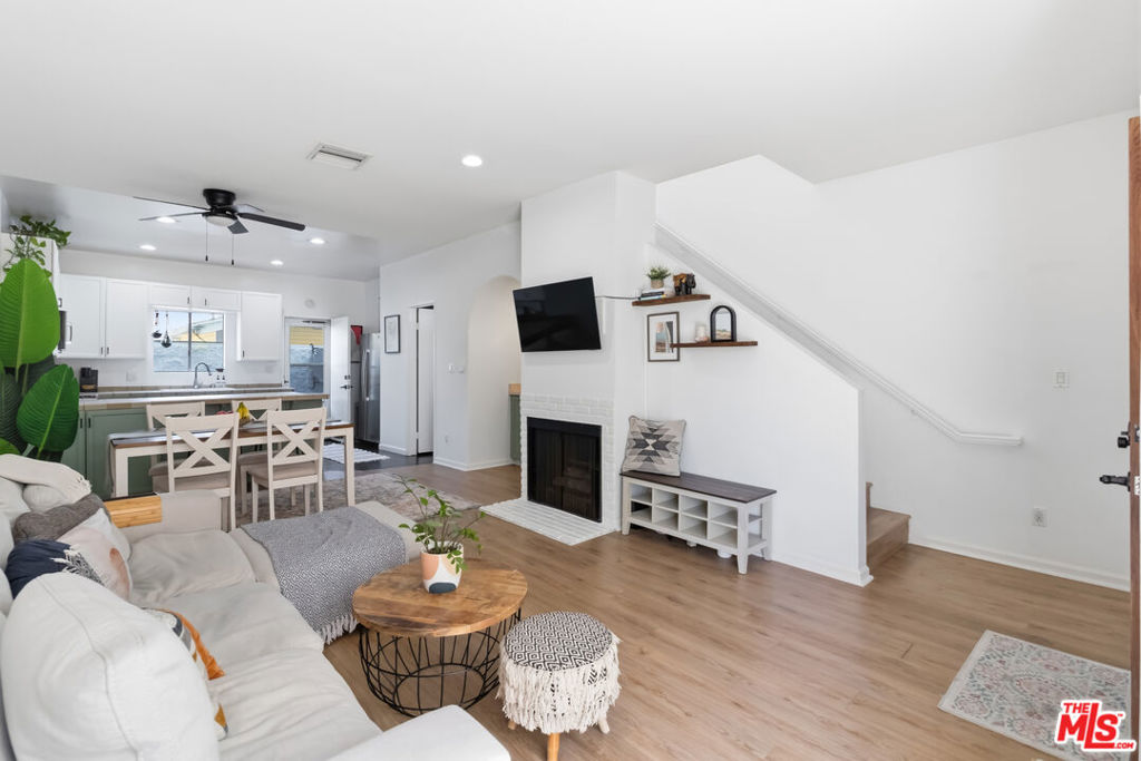 856 Beach Avenue