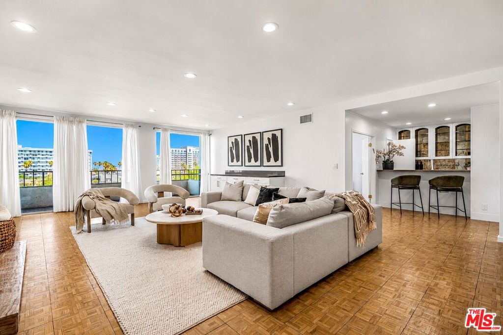 339 Palm Drive