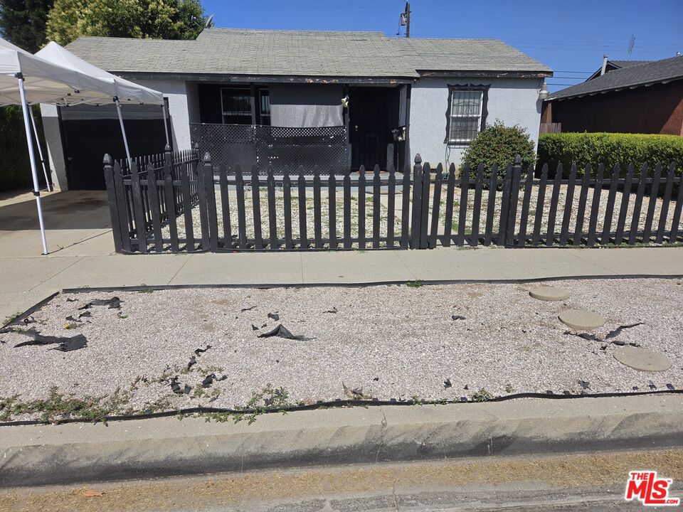 413 Broadacres Avenue