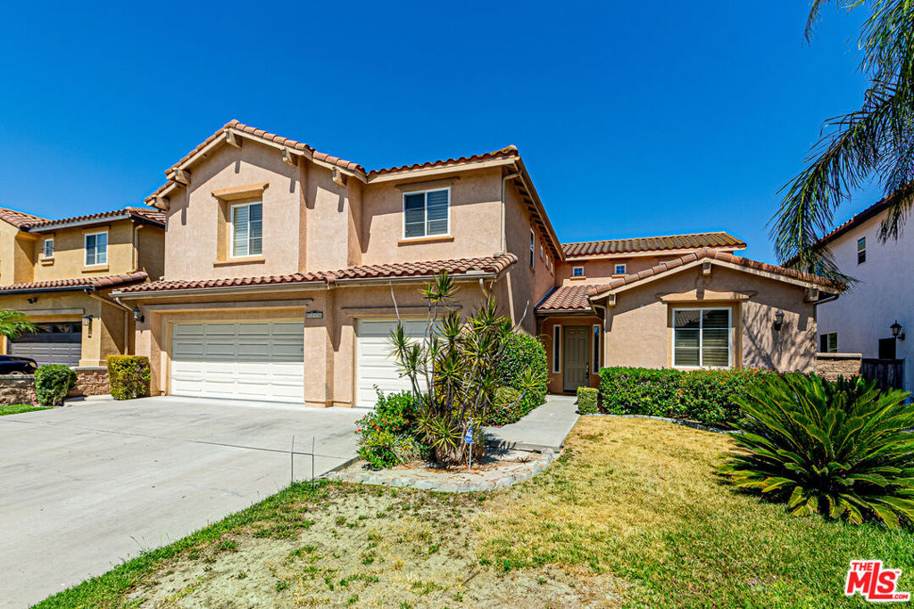 7376 Sungold Avenue