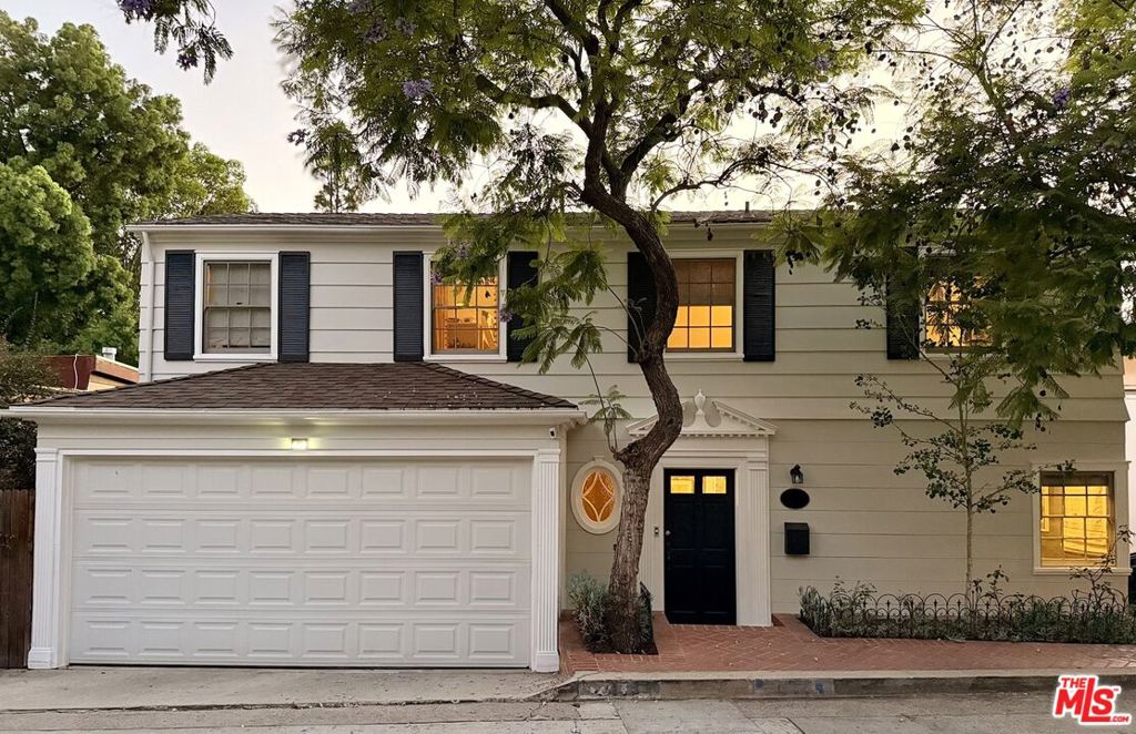 2415 Panorama Terrace