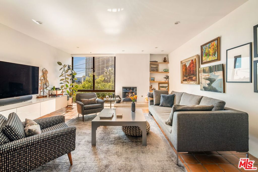 1033 Carol Drive