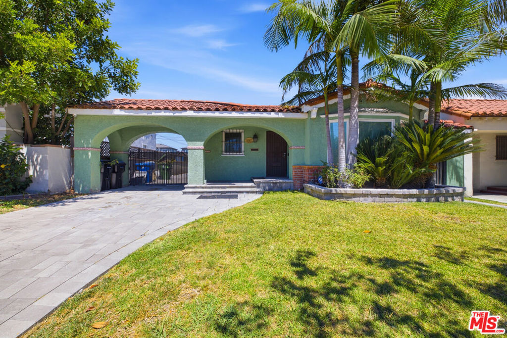 3237 74th Street
