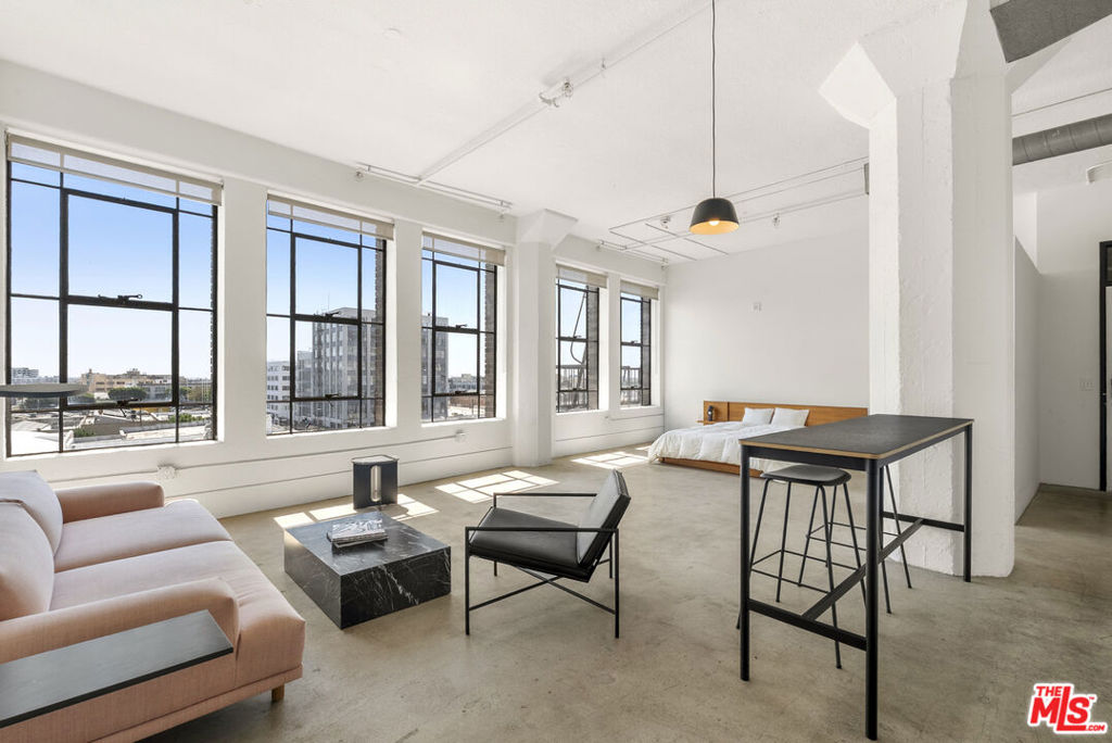 315 8th Street