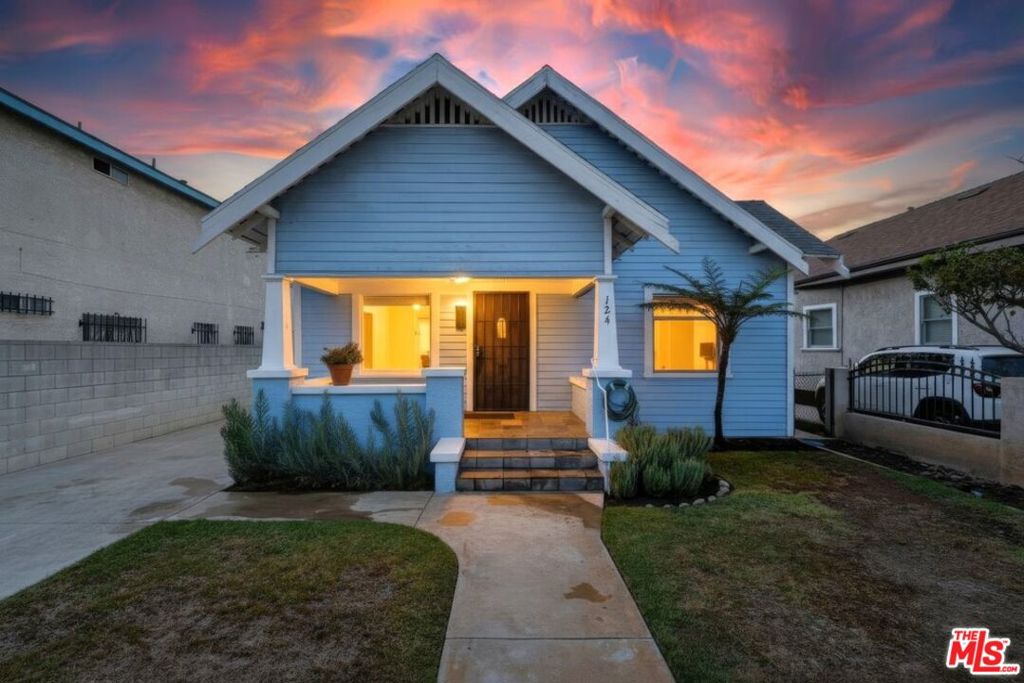 124 Avenue 30