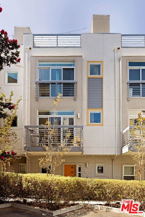2753 Waverly Drive