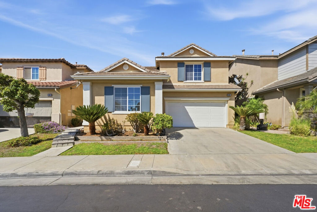 1021 Topaz Lane
