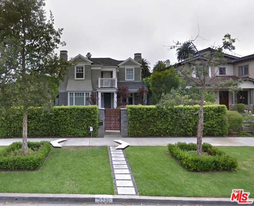220 12th Street