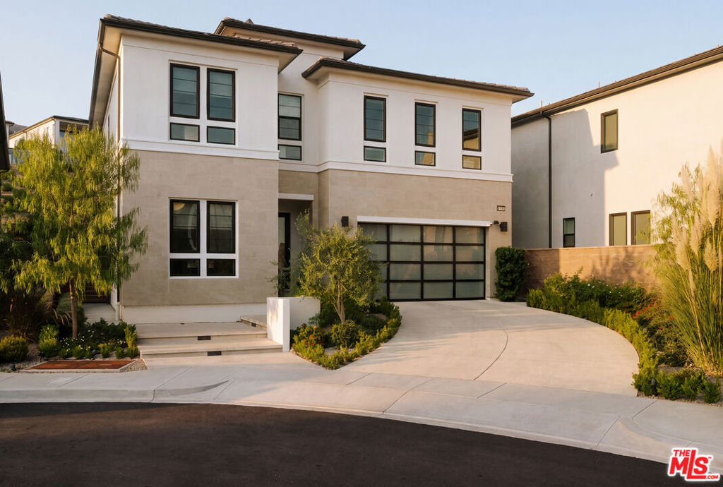 20511 Hummingbird Court