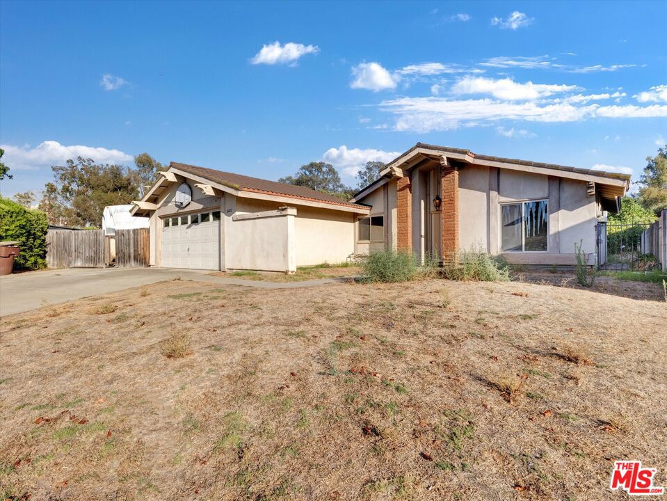 6022 Prado Circle