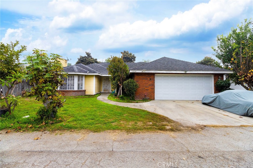 11734 Lower Azusa