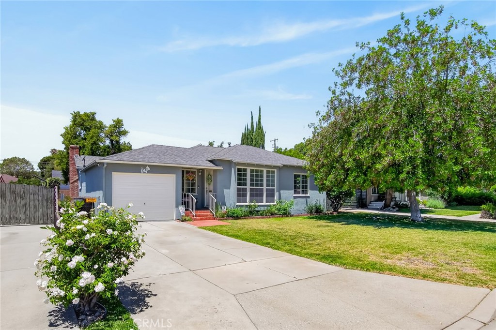 2433 Graydon