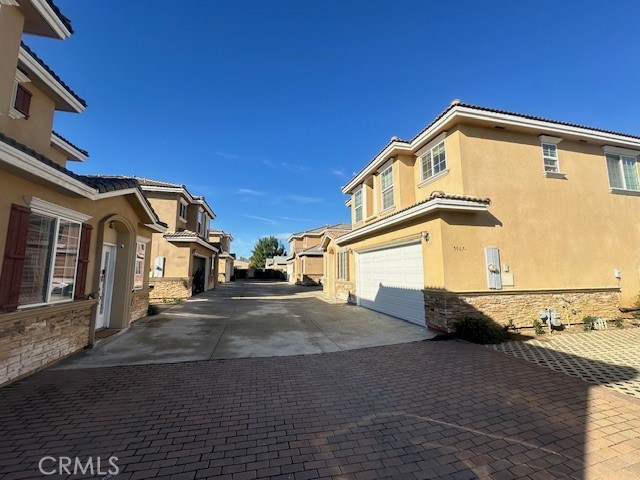 5067 Sereno Dr