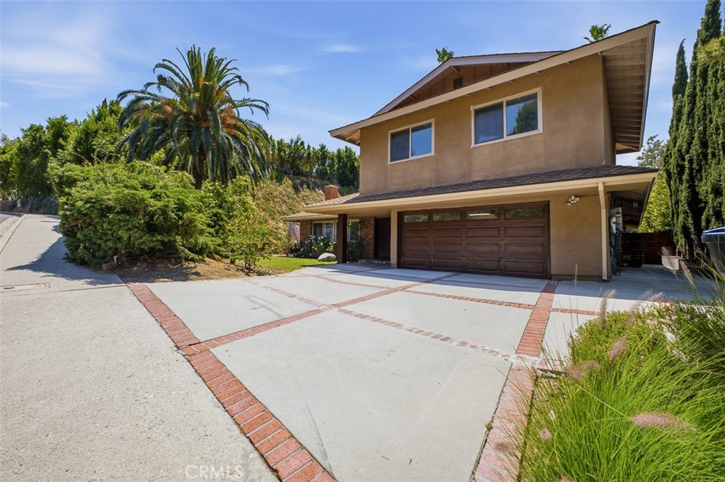 1900 Sherer Lane