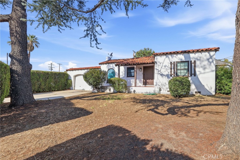 129 Santa Anita Street