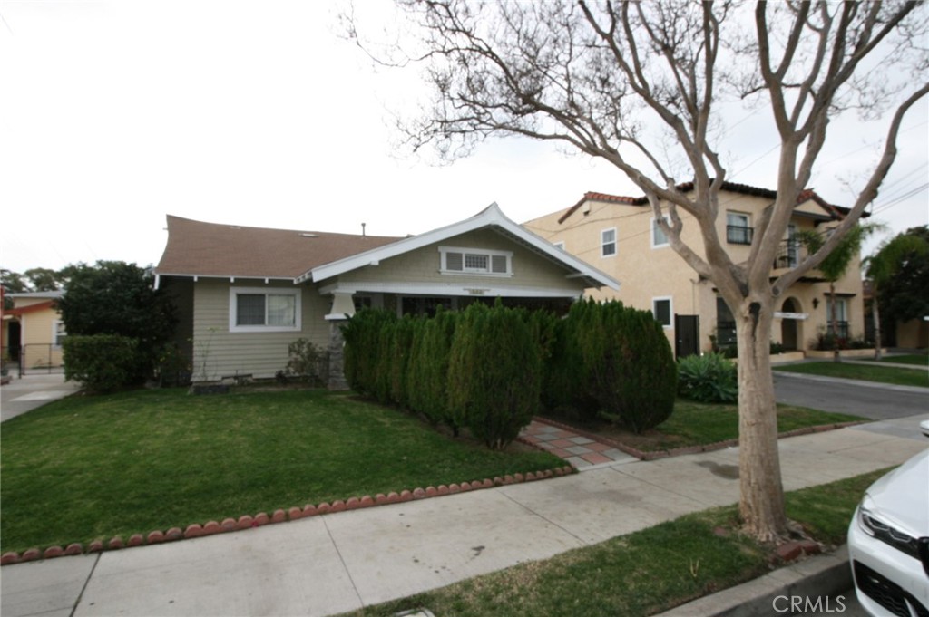 622 Lomita