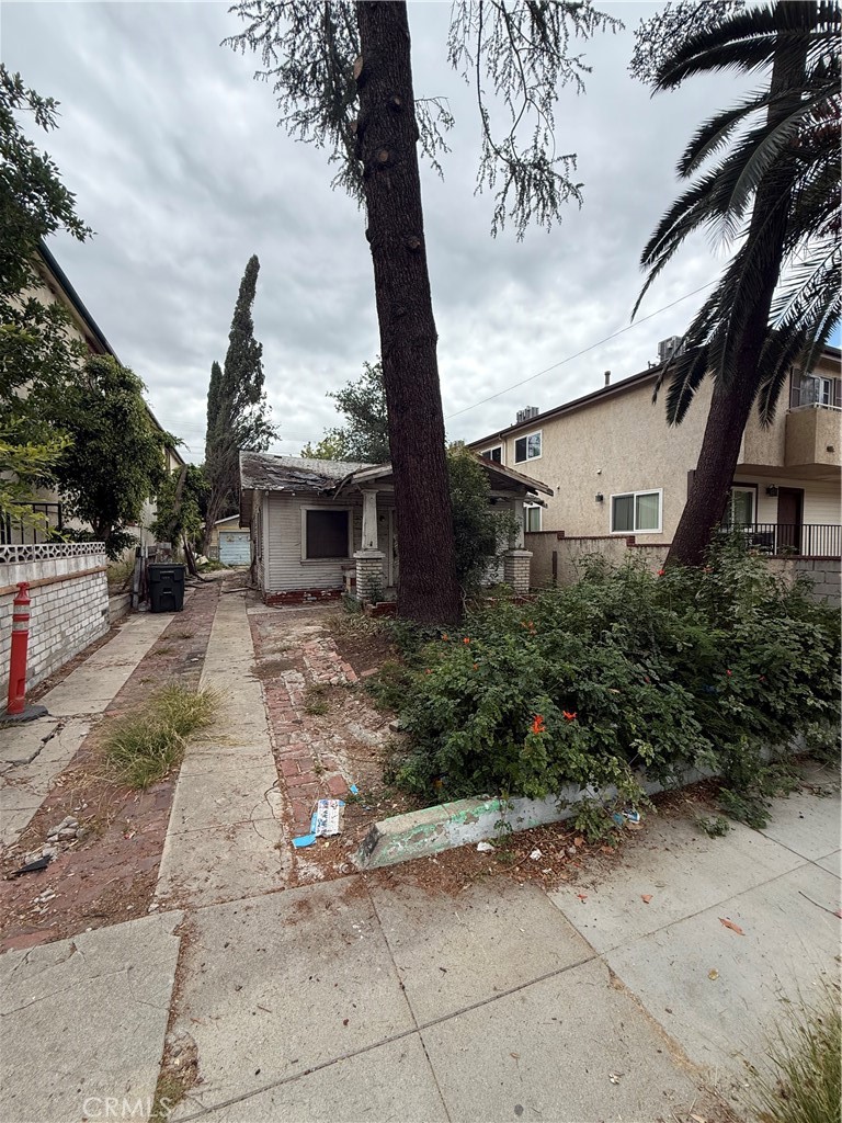 482 Santa Anita Avenue