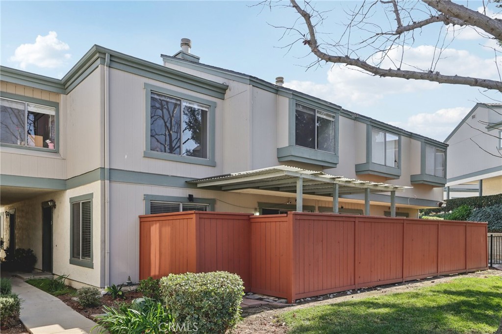 1110 Cleghorn Drive
