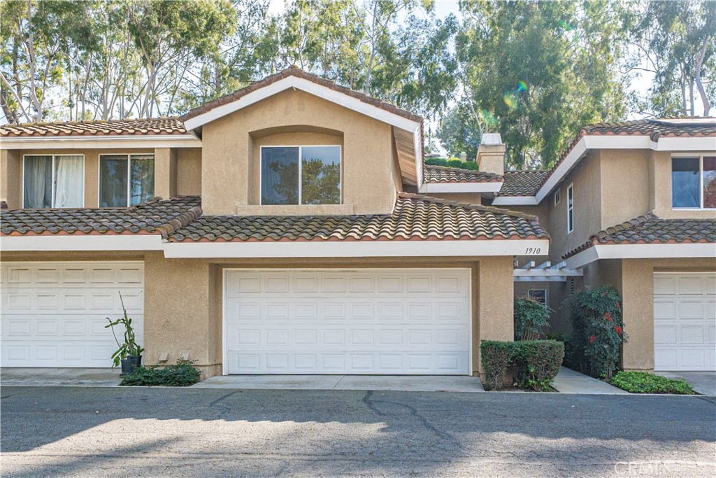 1910 Calico Drive