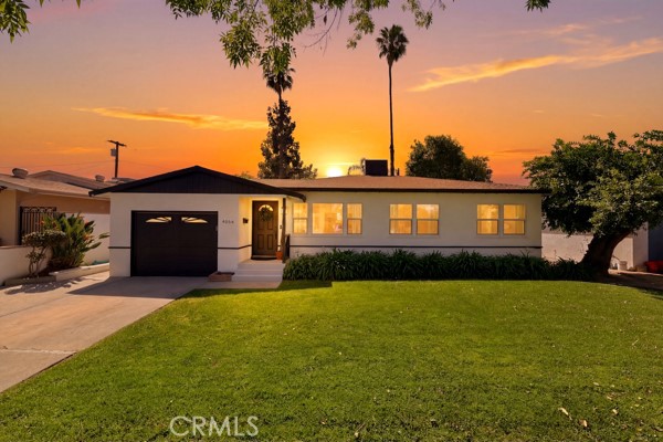 4866 Sunnyside