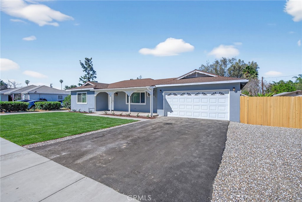 231 Palm Avenue