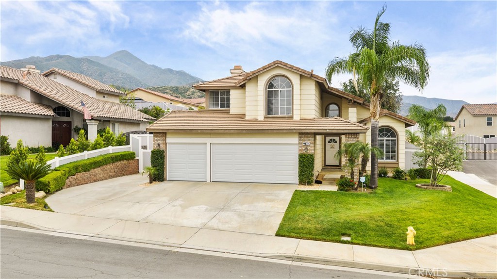 27199 Echo Canyon Court
