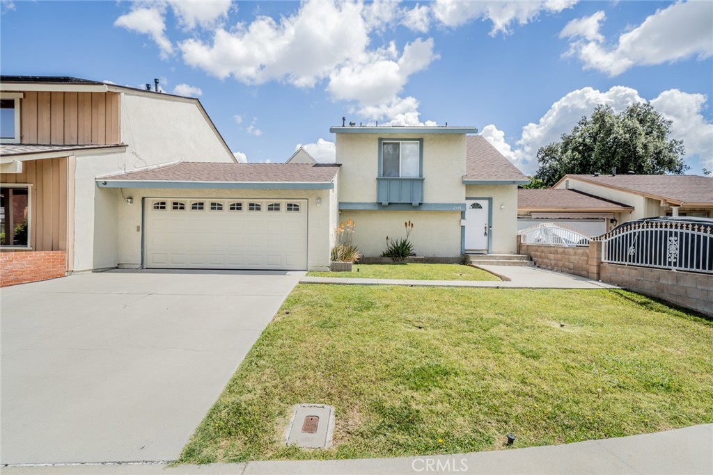 2616 Moorland