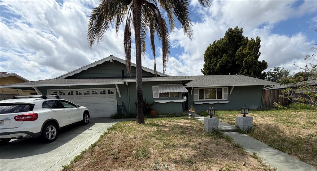 4496 Bidwell