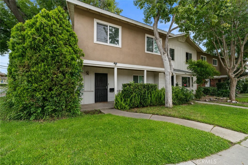 698 5th Street