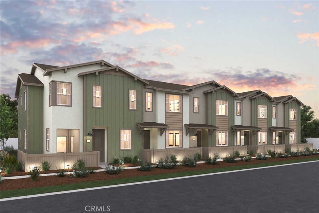 9833 Crossbay Loop