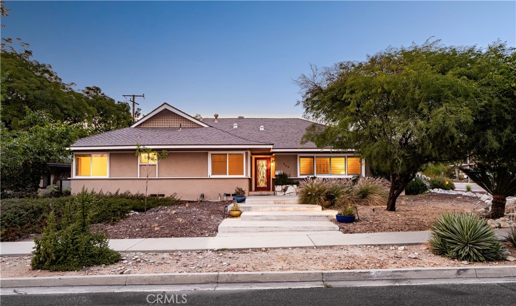 909 Reed Drive