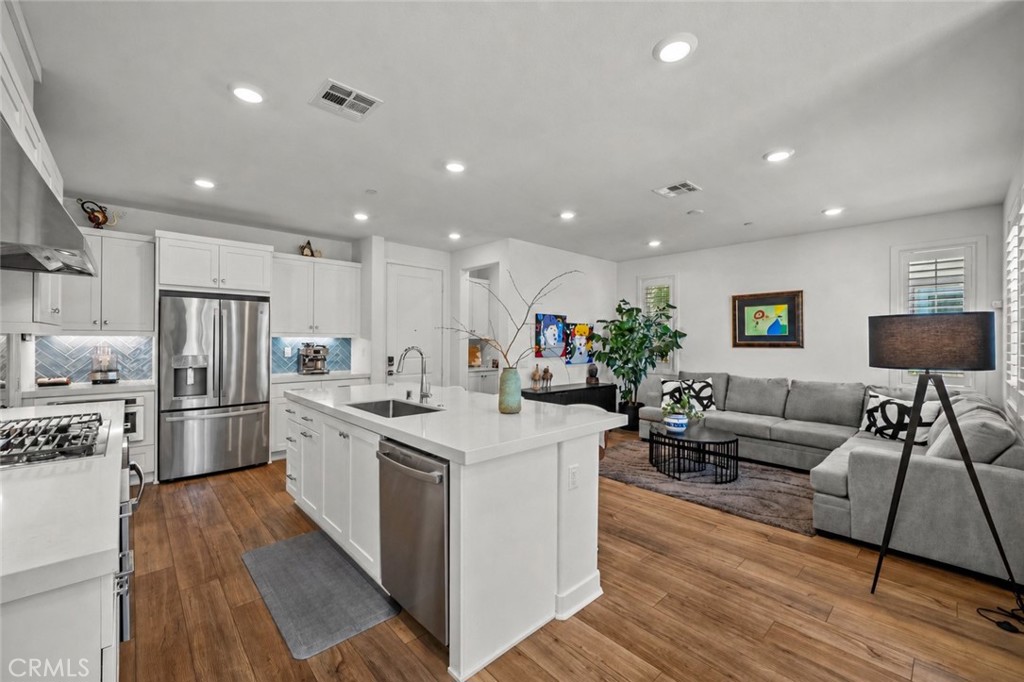 1663 Rosewell