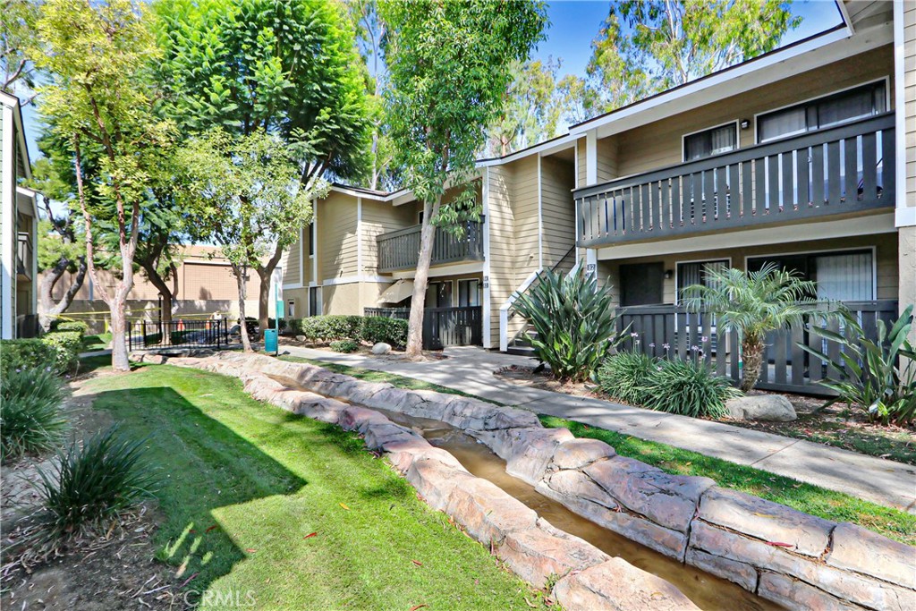 3535 Banbury Drive
