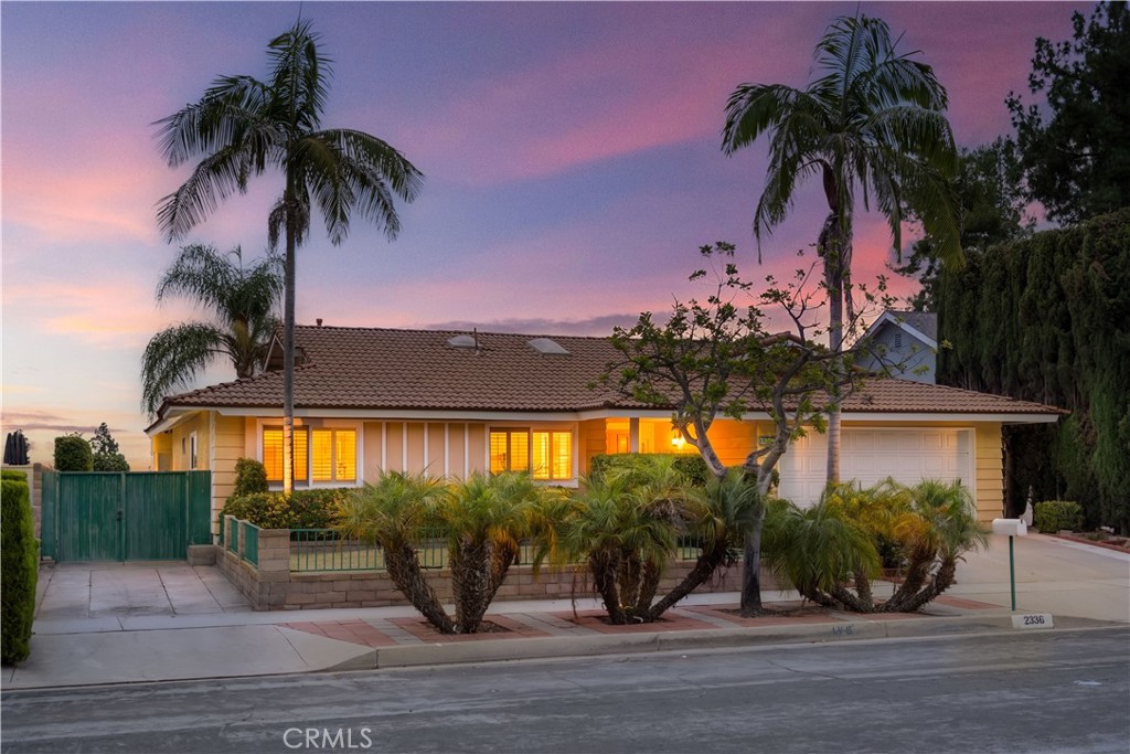 2336 Donosa Drive