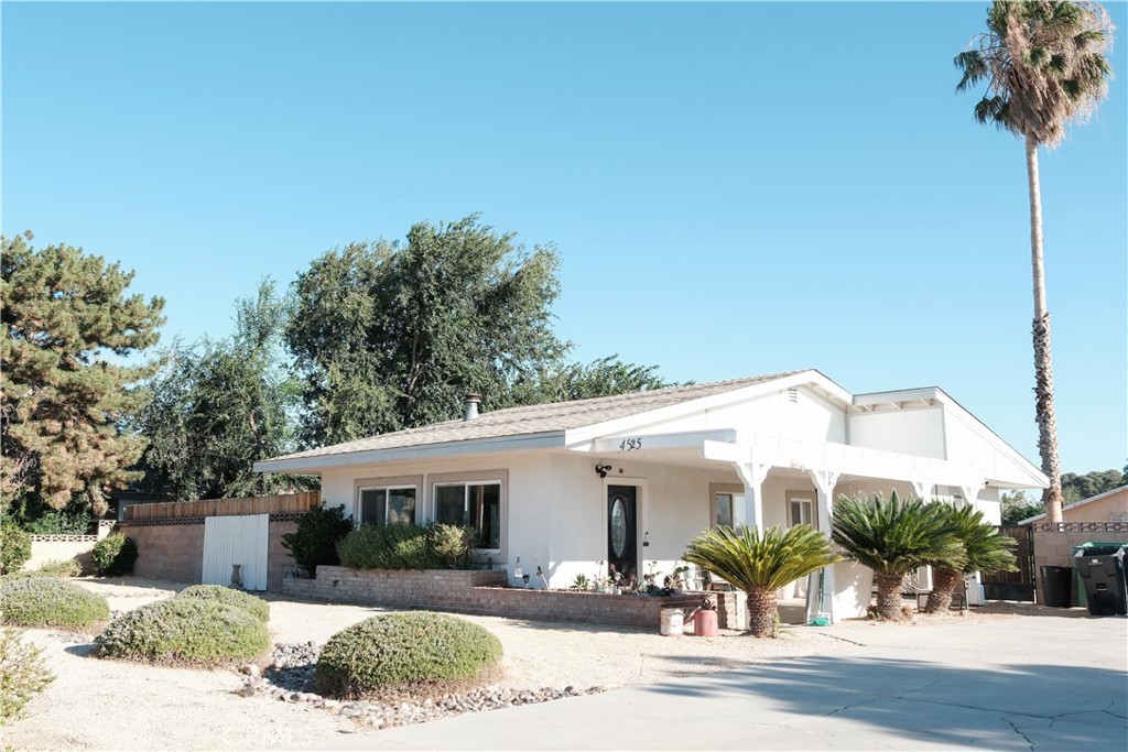 4525 Avenue M12