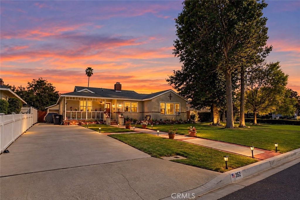 352 Westridge Avenue